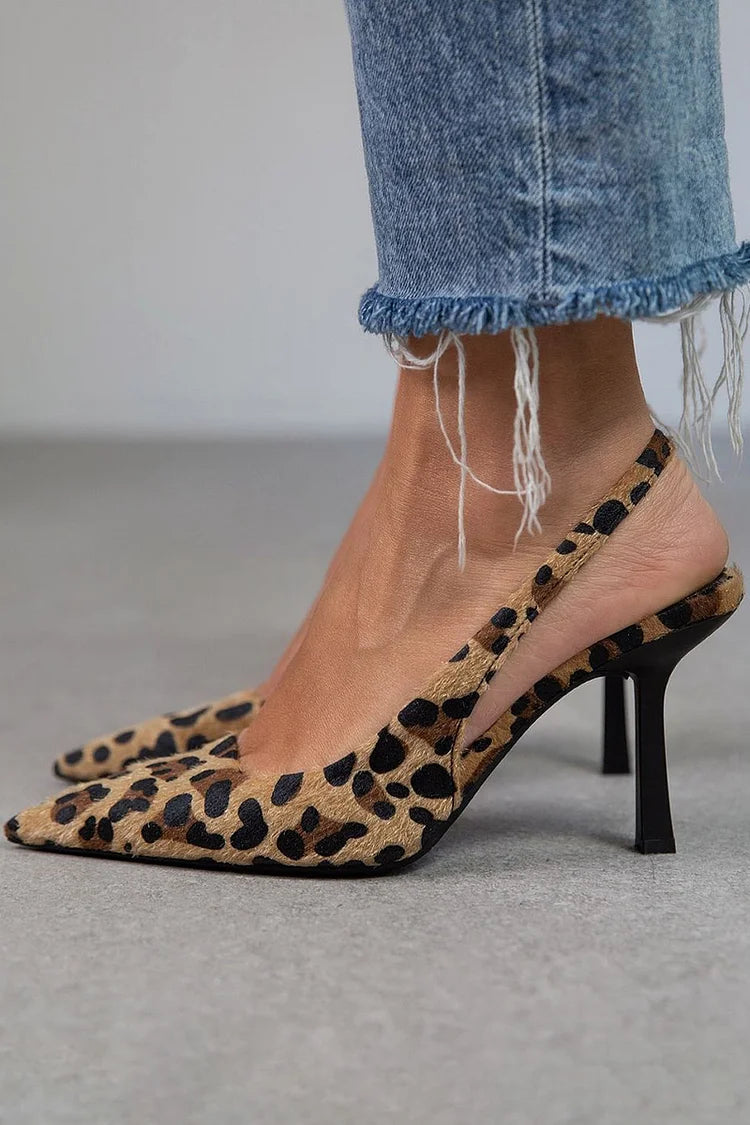 Antuané | Zapatos de salón con talón abierto y estampado de leopardo