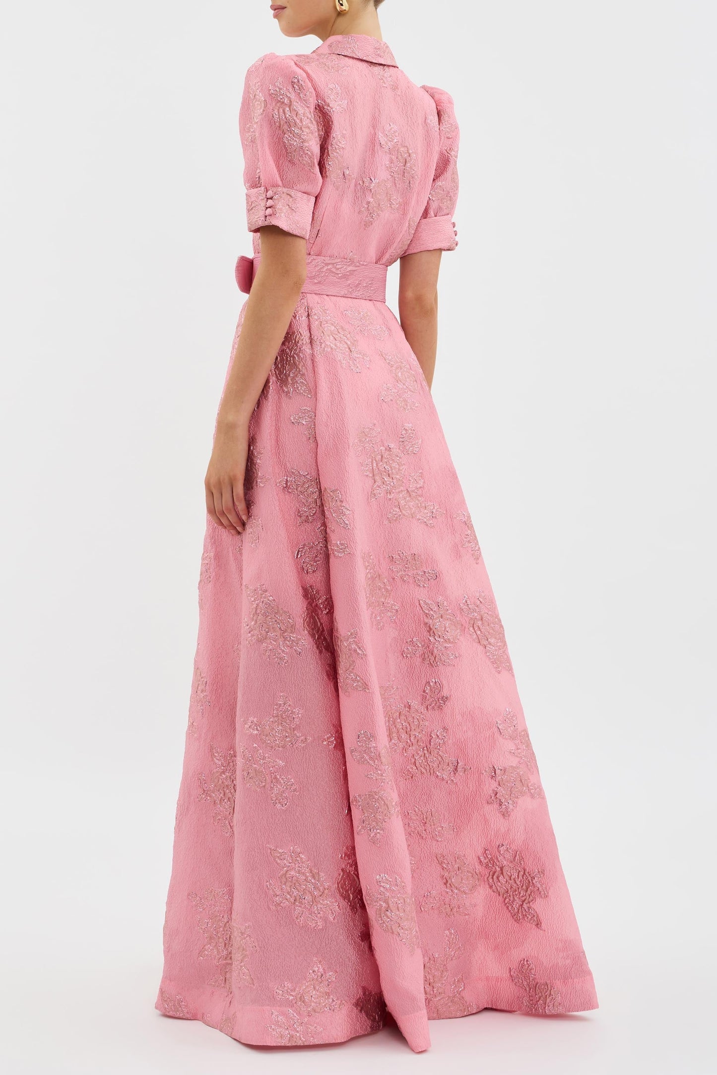 Aria™ | Vestido con Mangas Cortas