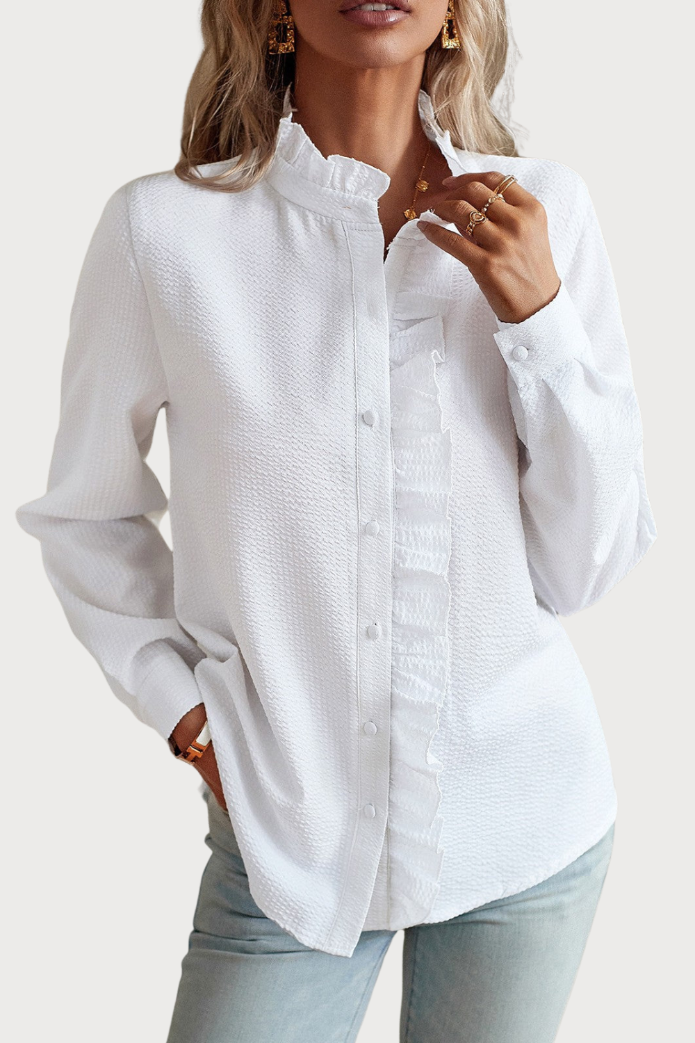 Milagros, blusa elegante con volantes