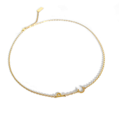 Collar Personalizado con Iniciales en Posición Horizontal