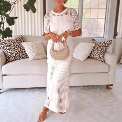 Conjunto Riviera™ con Vestido Lencero y Superposición de Encaje de Ganchillo
