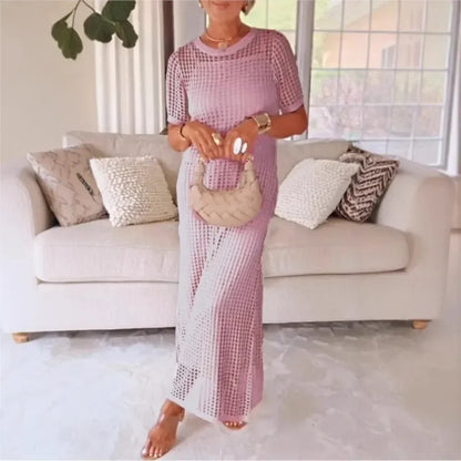 Conjunto Riviera™ con Vestido Lencero y Superposición de Encaje de Ganchillo