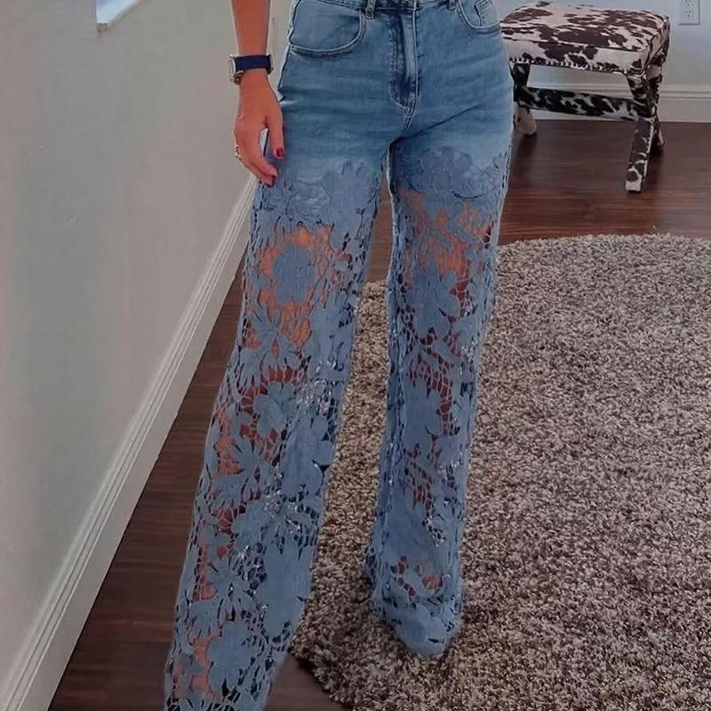 Vaqueros Aria™ en Denim Moderno con Encaje Floral